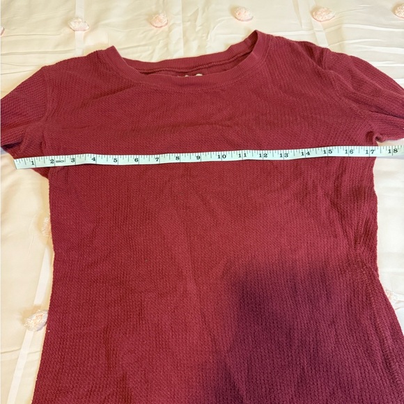 Abercrombie and Fitch Red Long Sleeve Top - Picture 5 of 8
